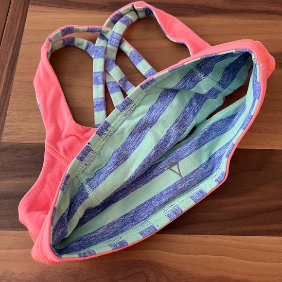 Ivivva Sports Bra - Sz 12 - Picture 3 of 4